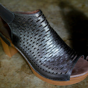 dansko danae pewter